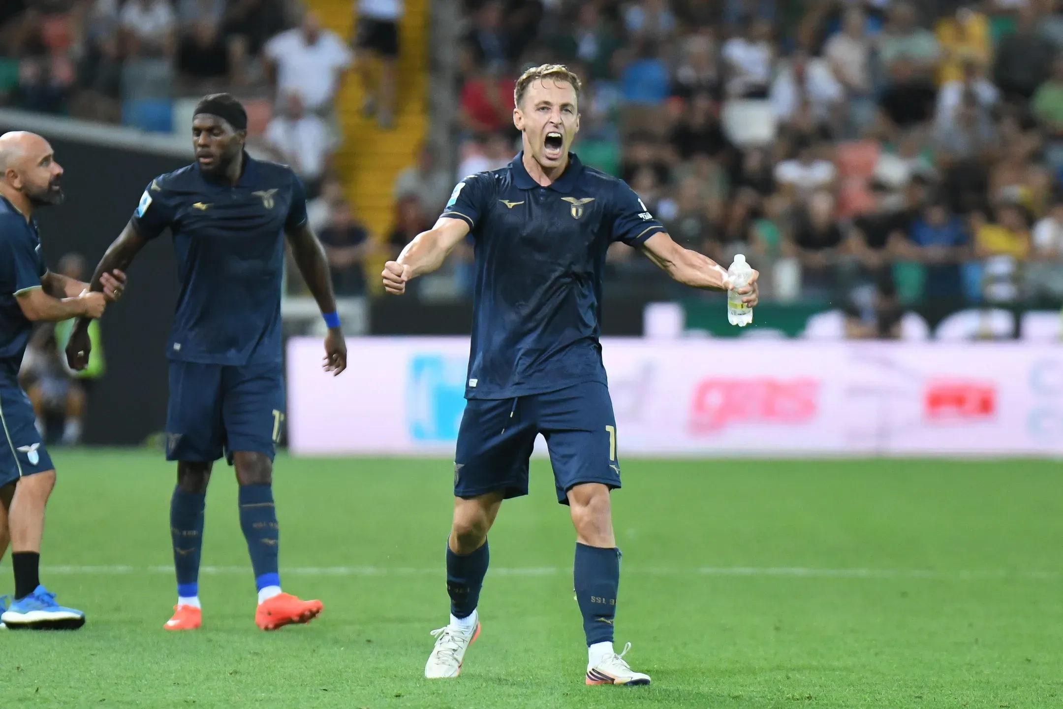 Lazio de Nuno Tavares não se cansa de ganhar